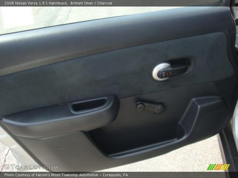 Brilliant Silver / Charcoal 2008 Nissan Versa 1.8 S Hatchback