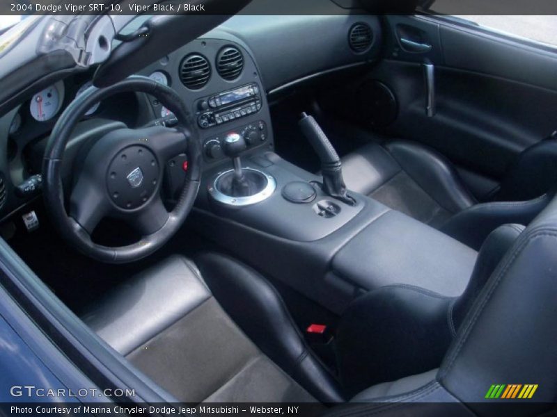 Viper Black / Black 2004 Dodge Viper SRT-10