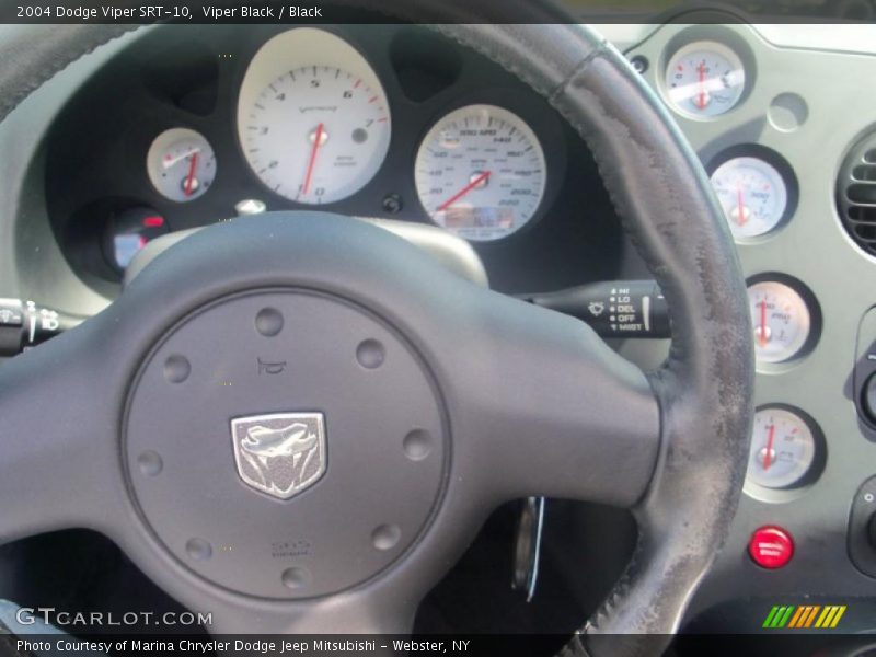 Viper Black / Black 2004 Dodge Viper SRT-10