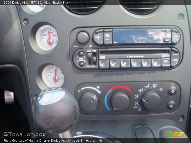 Viper Black / Black 2004 Dodge Viper SRT-10