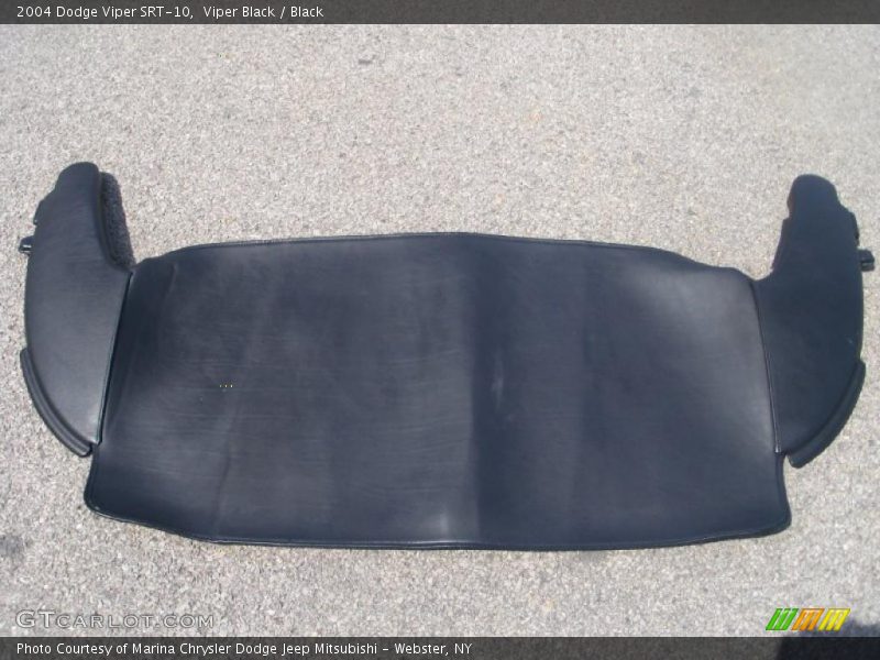 Viper Black / Black 2004 Dodge Viper SRT-10