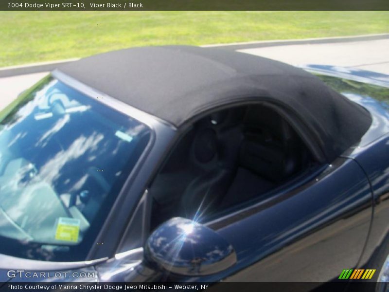 Viper Black / Black 2004 Dodge Viper SRT-10