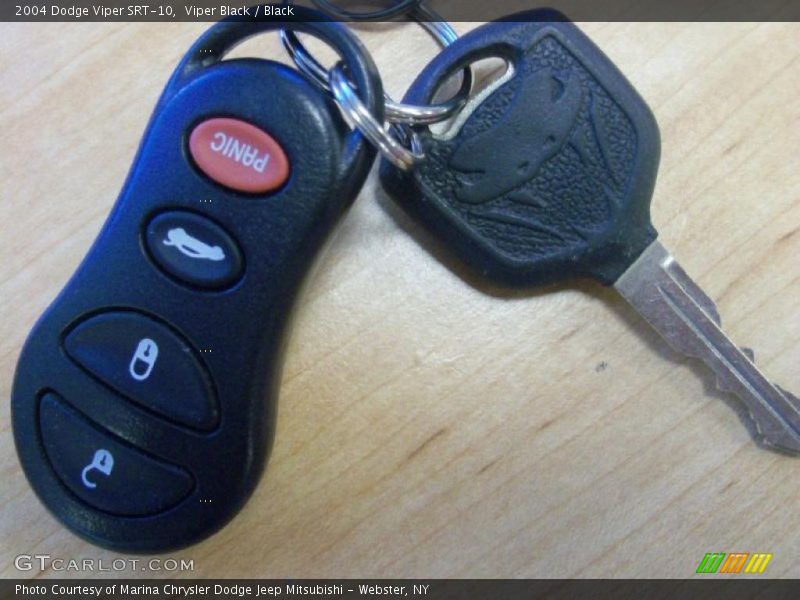 Viper Black / Black 2004 Dodge Viper SRT-10