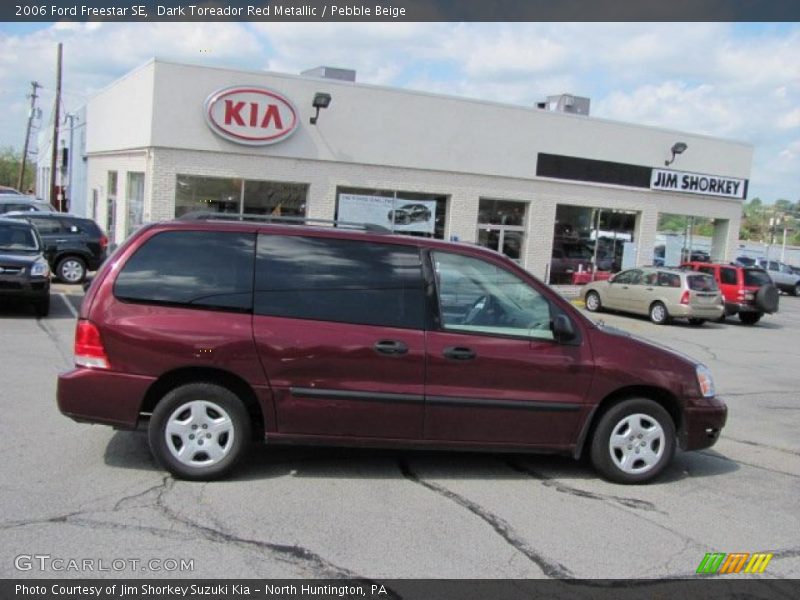 Dark Toreador Red Metallic / Pebble Beige 2006 Ford Freestar SE