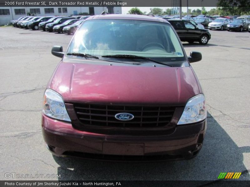 Dark Toreador Red Metallic / Pebble Beige 2006 Ford Freestar SE