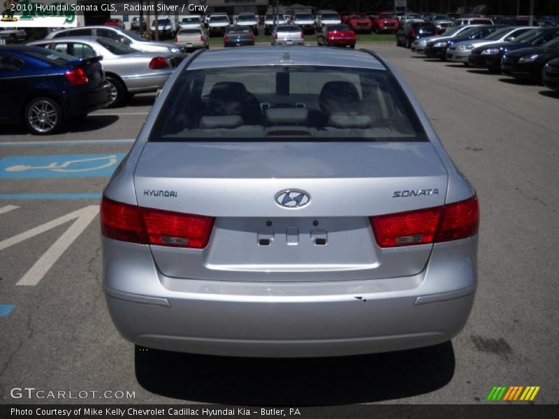 Radiant Silver / Gray 2010 Hyundai Sonata GLS