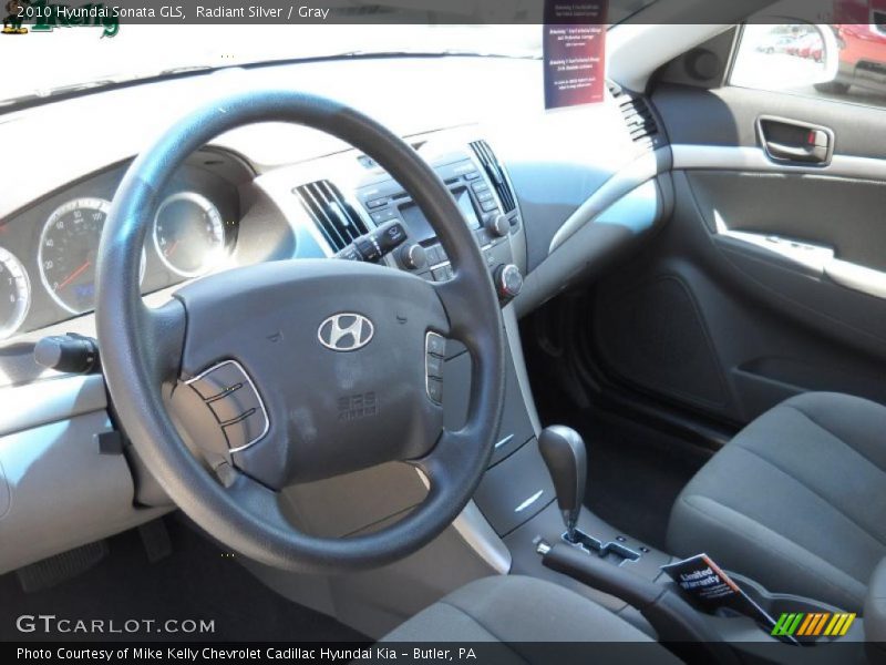 Radiant Silver / Gray 2010 Hyundai Sonata GLS