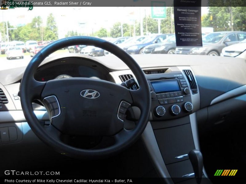 Radiant Silver / Gray 2010 Hyundai Sonata GLS