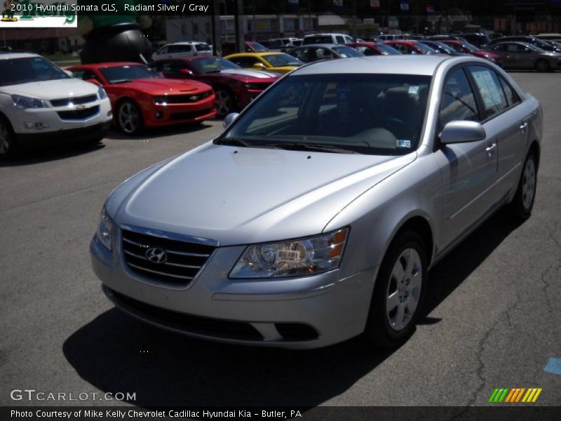 Radiant Silver / Gray 2010 Hyundai Sonata GLS
