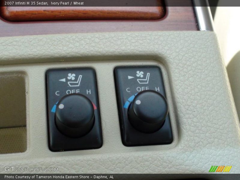 Ivory Pearl / Wheat 2007 Infiniti M 35 Sedan