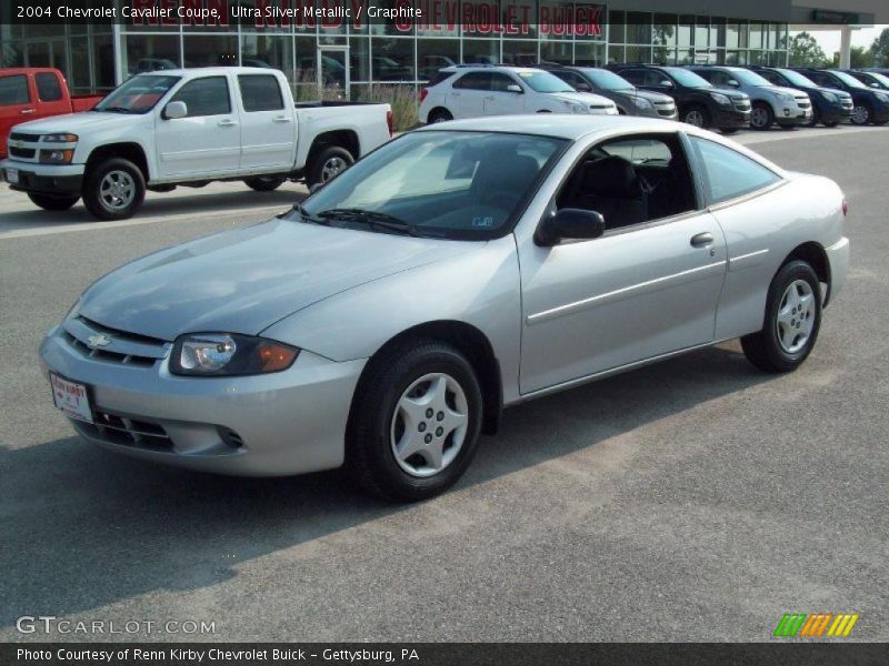 Ultra Silver Metallic / Graphite 2004 Chevrolet Cavalier Coupe