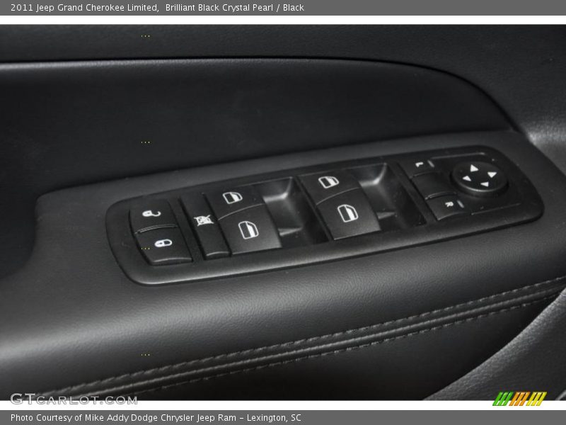 Brilliant Black Crystal Pearl / Black 2011 Jeep Grand Cherokee Limited