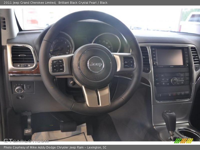 Brilliant Black Crystal Pearl / Black 2011 Jeep Grand Cherokee Limited