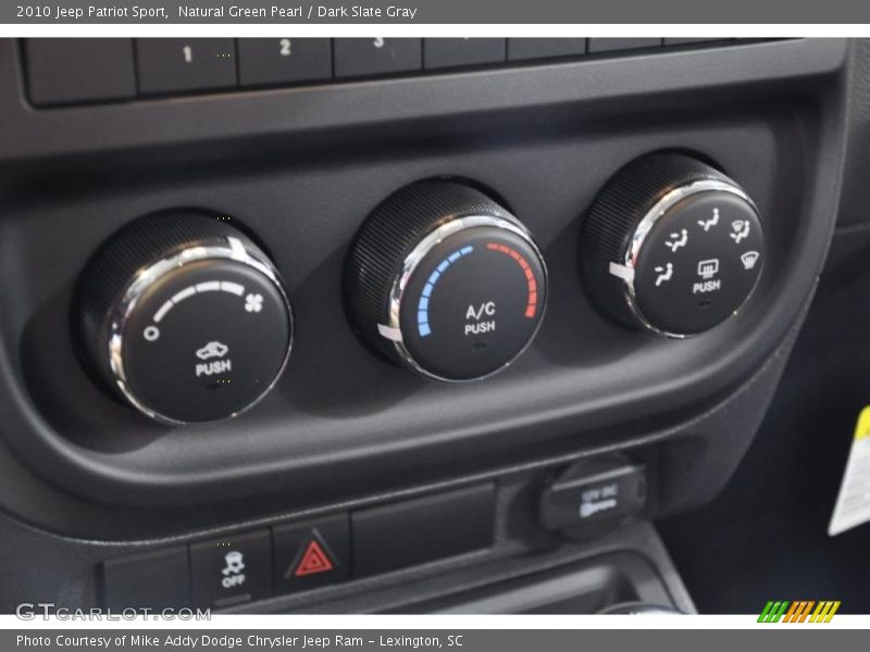 Natural Green Pearl / Dark Slate Gray 2010 Jeep Patriot Sport