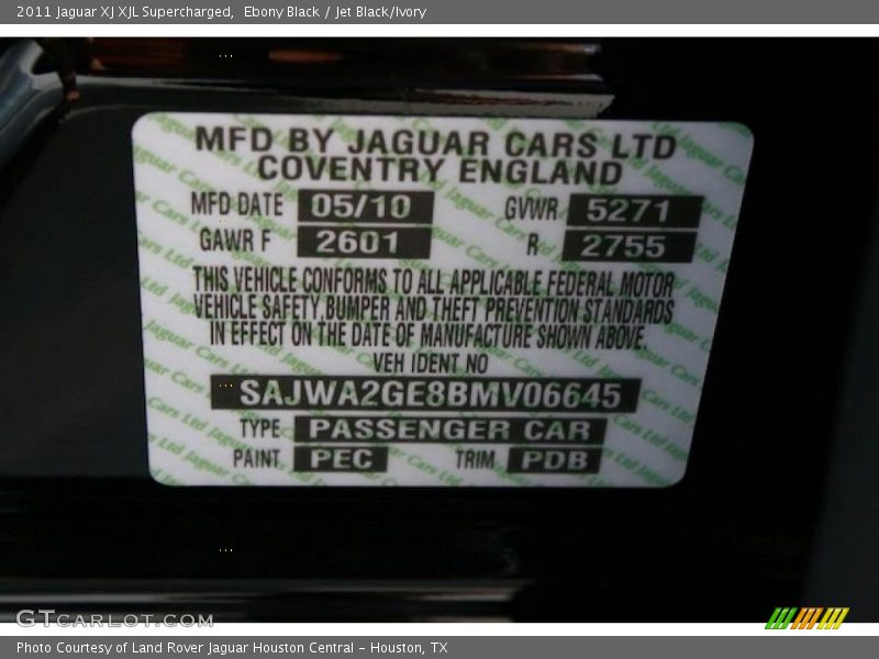 Ebony Black / Jet Black/Ivory 2011 Jaguar XJ XJL Supercharged