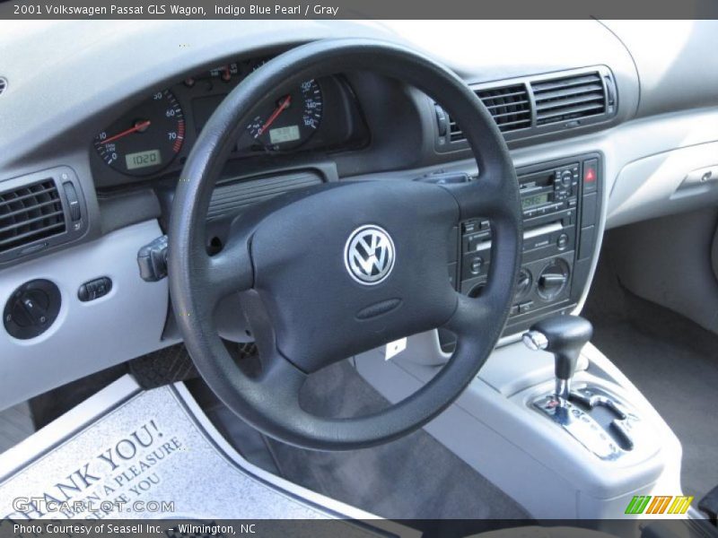 Indigo Blue Pearl / Gray 2001 Volkswagen Passat GLS Wagon