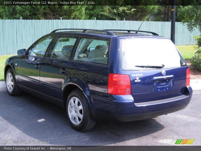 Indigo Blue Pearl / Gray 2001 Volkswagen Passat GLS Wagon