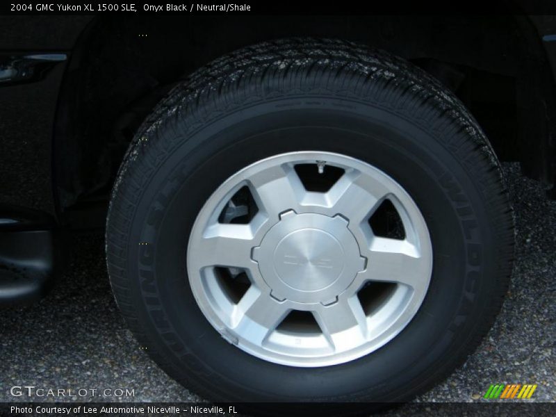 Onyx Black / Neutral/Shale 2004 GMC Yukon XL 1500 SLE