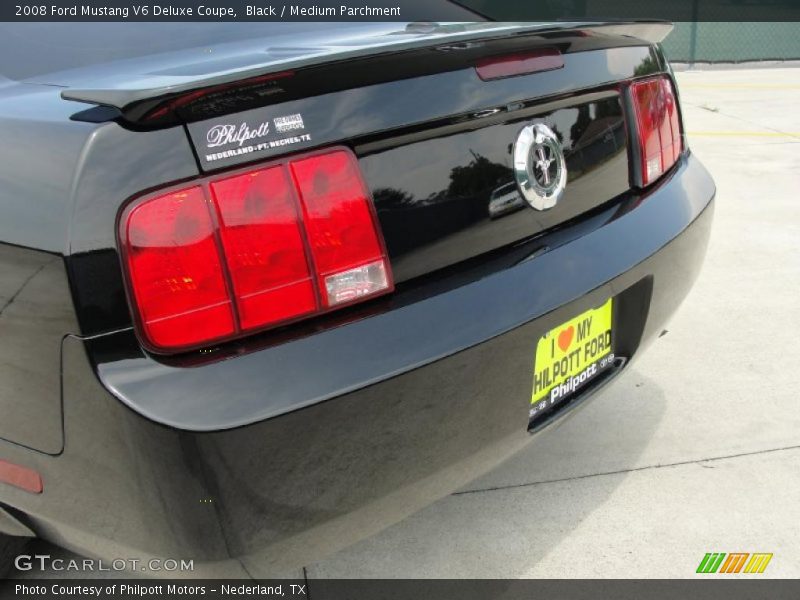 Black / Medium Parchment 2008 Ford Mustang V6 Deluxe Coupe