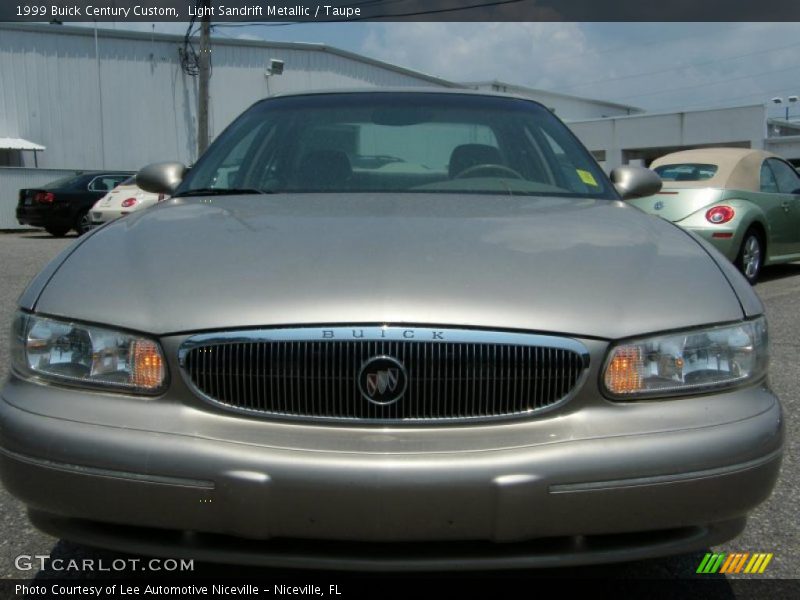 Light Sandrift Metallic / Taupe 1999 Buick Century Custom