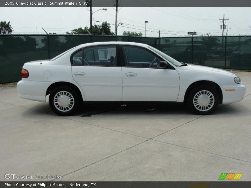 Summit White / Gray 2005 Chevrolet Classic