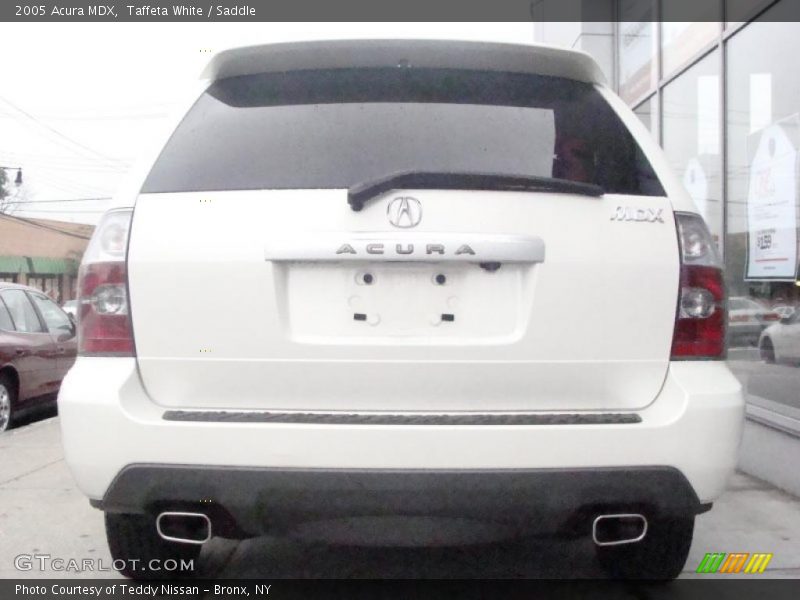 Taffeta White / Saddle 2005 Acura MDX