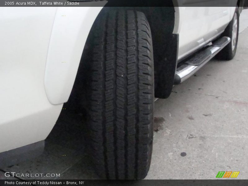 Taffeta White / Saddle 2005 Acura MDX