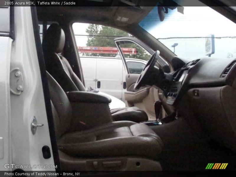 Taffeta White / Saddle 2005 Acura MDX