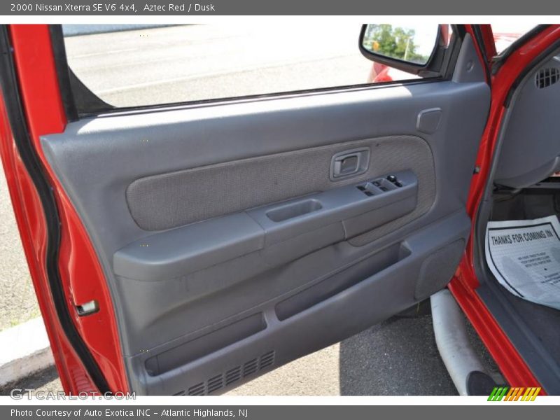 Aztec Red / Dusk 2000 Nissan Xterra SE V6 4x4