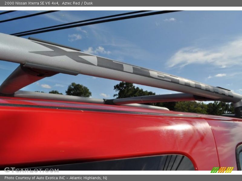 Aztec Red / Dusk 2000 Nissan Xterra SE V6 4x4