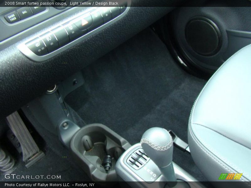 Light Yellow / Design Black 2008 Smart fortwo passion coupe