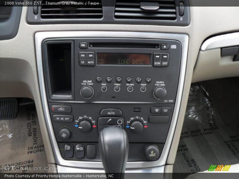 Titanium Gray Metallic / Taupe 2008 Volvo S60 2.5T