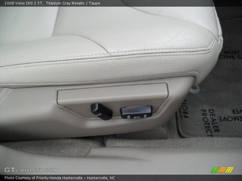 Titanium Gray Metallic / Taupe 2008 Volvo S60 2.5T