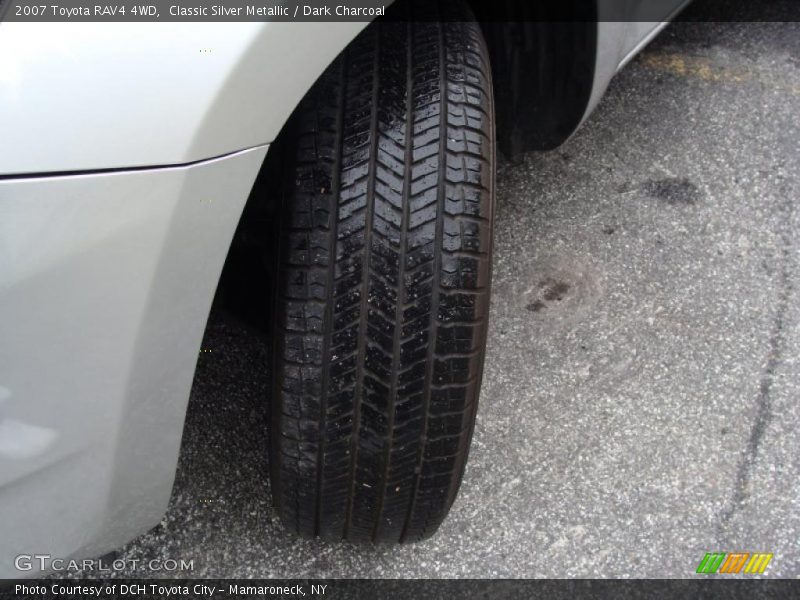 Classic Silver Metallic / Dark Charcoal 2007 Toyota RAV4 4WD
