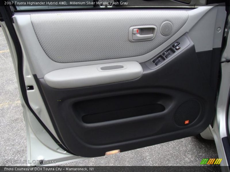 Millenium Silver Metallic / Ash Gray 2007 Toyota Highlander Hybrid 4WD