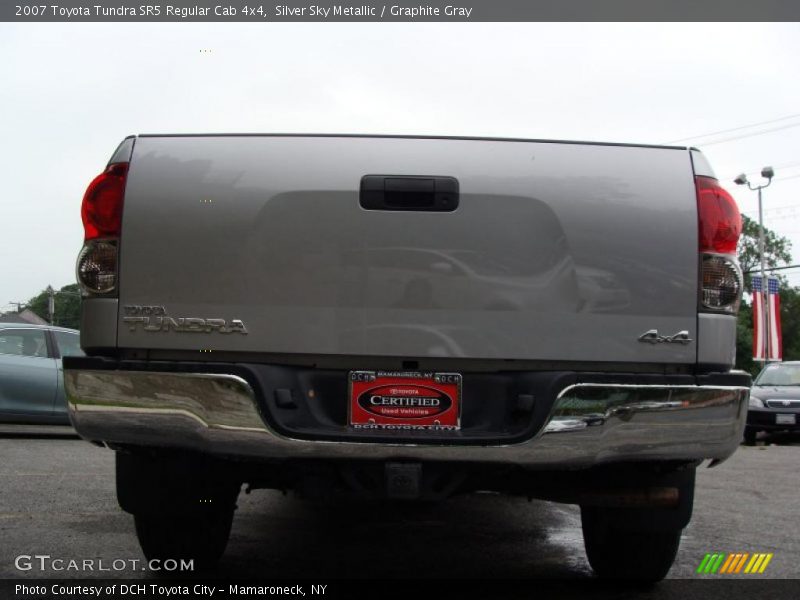 Silver Sky Metallic / Graphite Gray 2007 Toyota Tundra SR5 Regular Cab 4x4