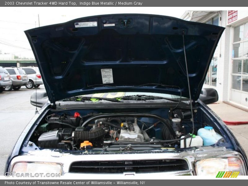 Indigo Blue Metallic / Medium Gray 2003 Chevrolet Tracker 4WD Hard Top