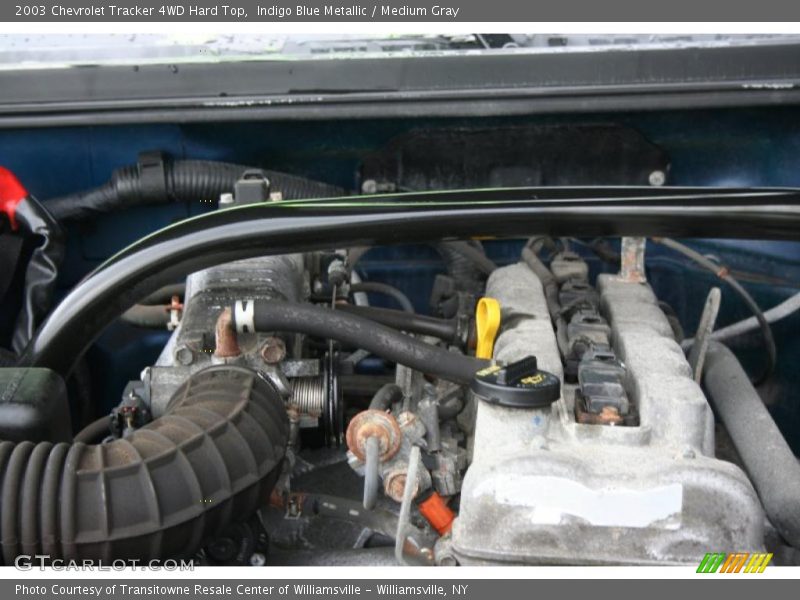 Indigo Blue Metallic / Medium Gray 2003 Chevrolet Tracker 4WD Hard Top