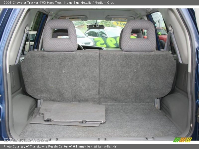 Indigo Blue Metallic / Medium Gray 2003 Chevrolet Tracker 4WD Hard Top