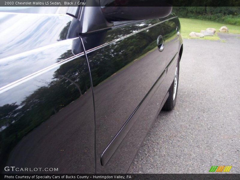 Black / Gray 2003 Chevrolet Malibu LS Sedan