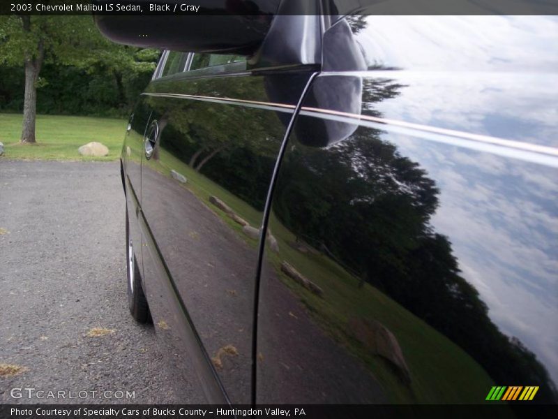 Black / Gray 2003 Chevrolet Malibu LS Sedan