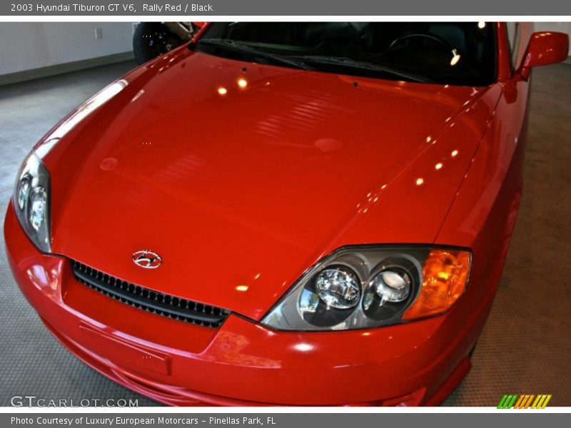Rally Red / Black 2003 Hyundai Tiburon GT V6
