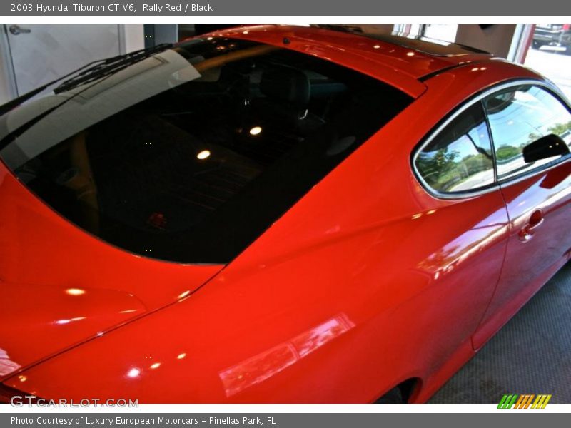 Rally Red / Black 2003 Hyundai Tiburon GT V6