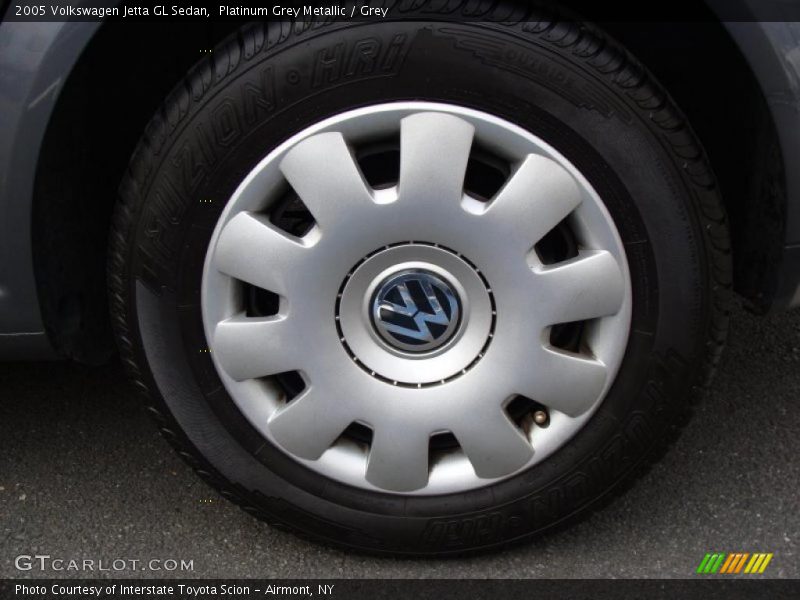 Platinum Grey Metallic / Grey 2005 Volkswagen Jetta GL Sedan