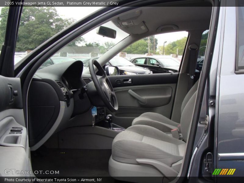 Platinum Grey Metallic / Grey 2005 Volkswagen Jetta GL Sedan
