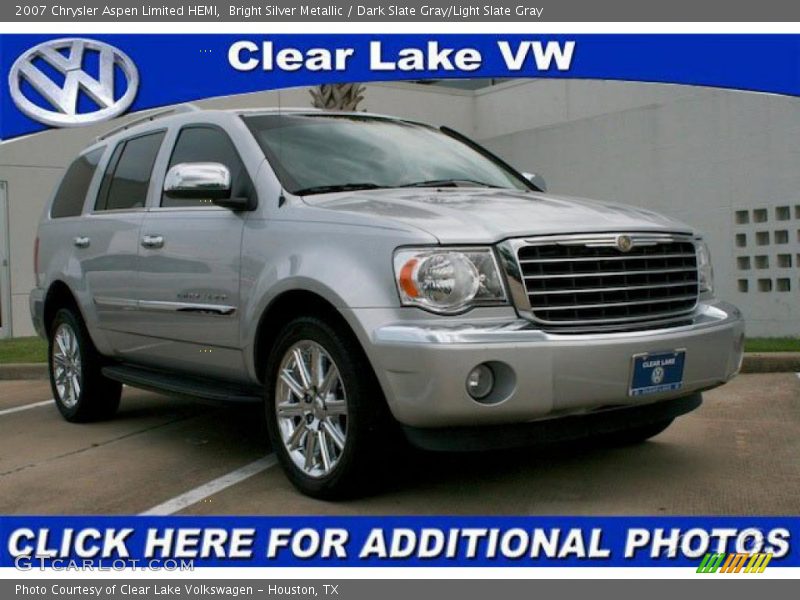 Bright Silver Metallic / Dark Slate Gray/Light Slate Gray 2007 Chrysler Aspen Limited HEMI
