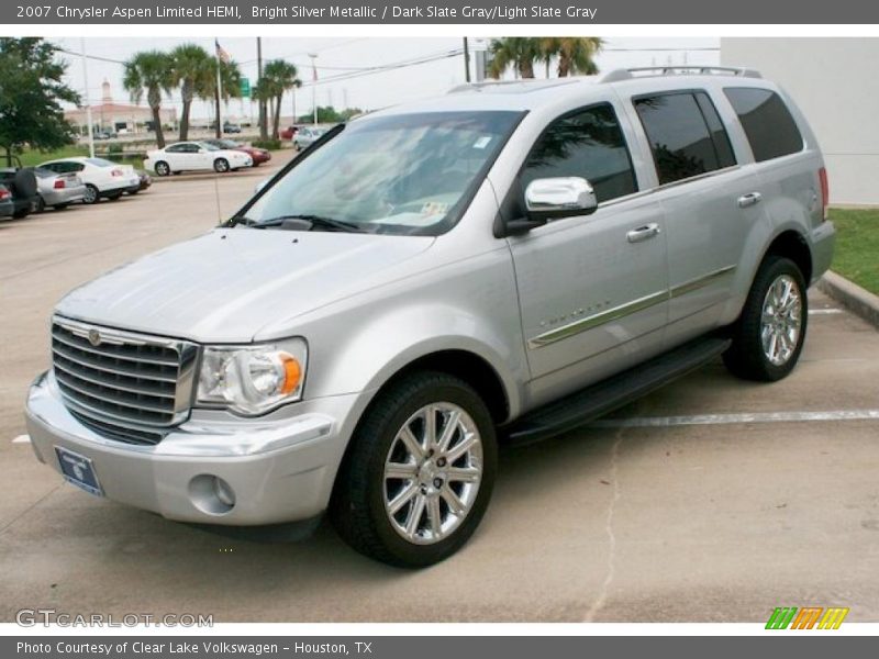 Bright Silver Metallic / Dark Slate Gray/Light Slate Gray 2007 Chrysler Aspen Limited HEMI