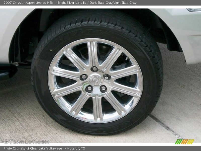 Bright Silver Metallic / Dark Slate Gray/Light Slate Gray 2007 Chrysler Aspen Limited HEMI