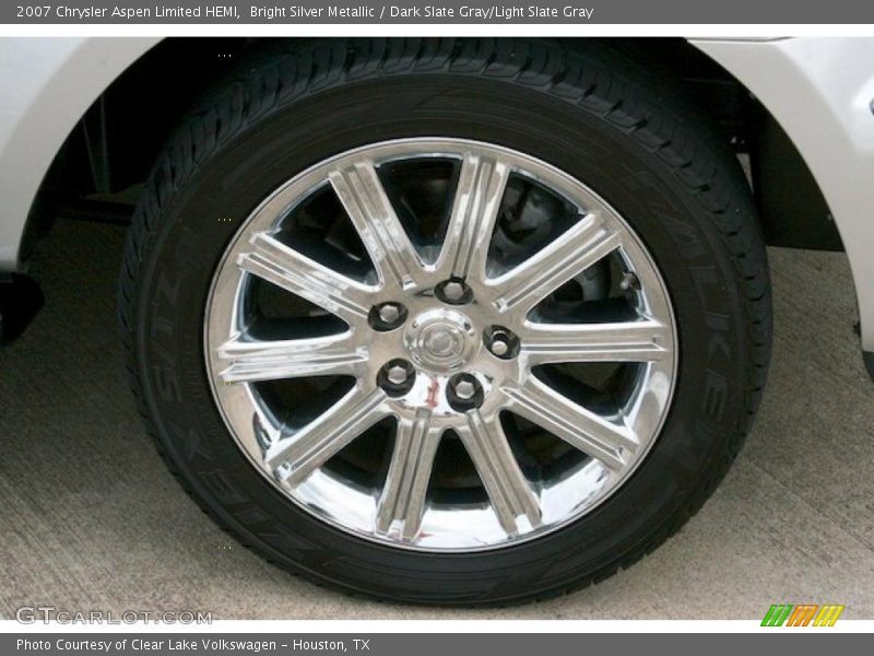 Bright Silver Metallic / Dark Slate Gray/Light Slate Gray 2007 Chrysler Aspen Limited HEMI