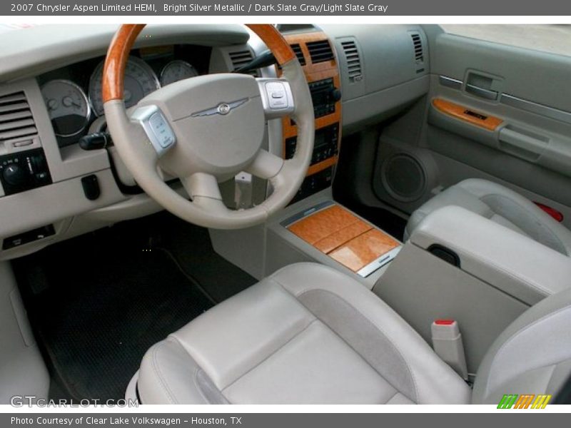 Bright Silver Metallic / Dark Slate Gray/Light Slate Gray 2007 Chrysler Aspen Limited HEMI